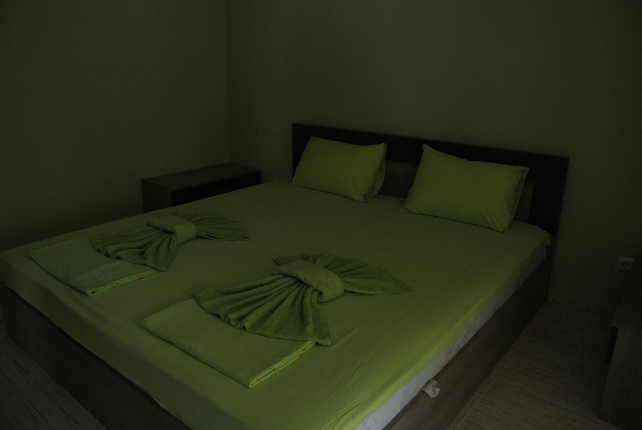 St. Sofia Apartments - Official Rental 써니비치 외부 사진